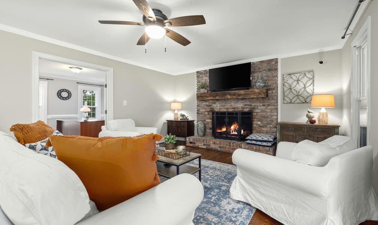 Family in new construction home that should be tested for radon