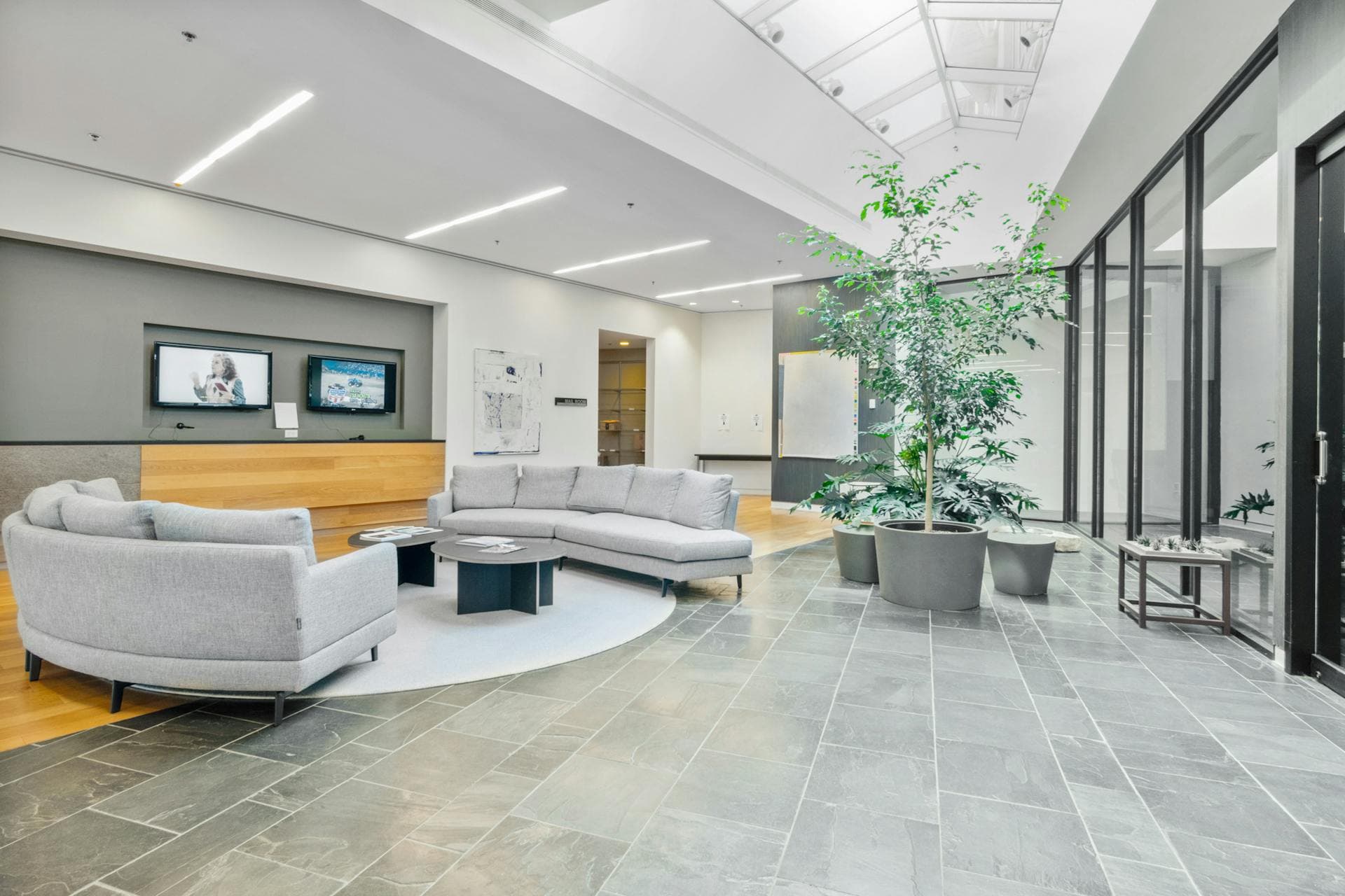 Senior living & assisted living