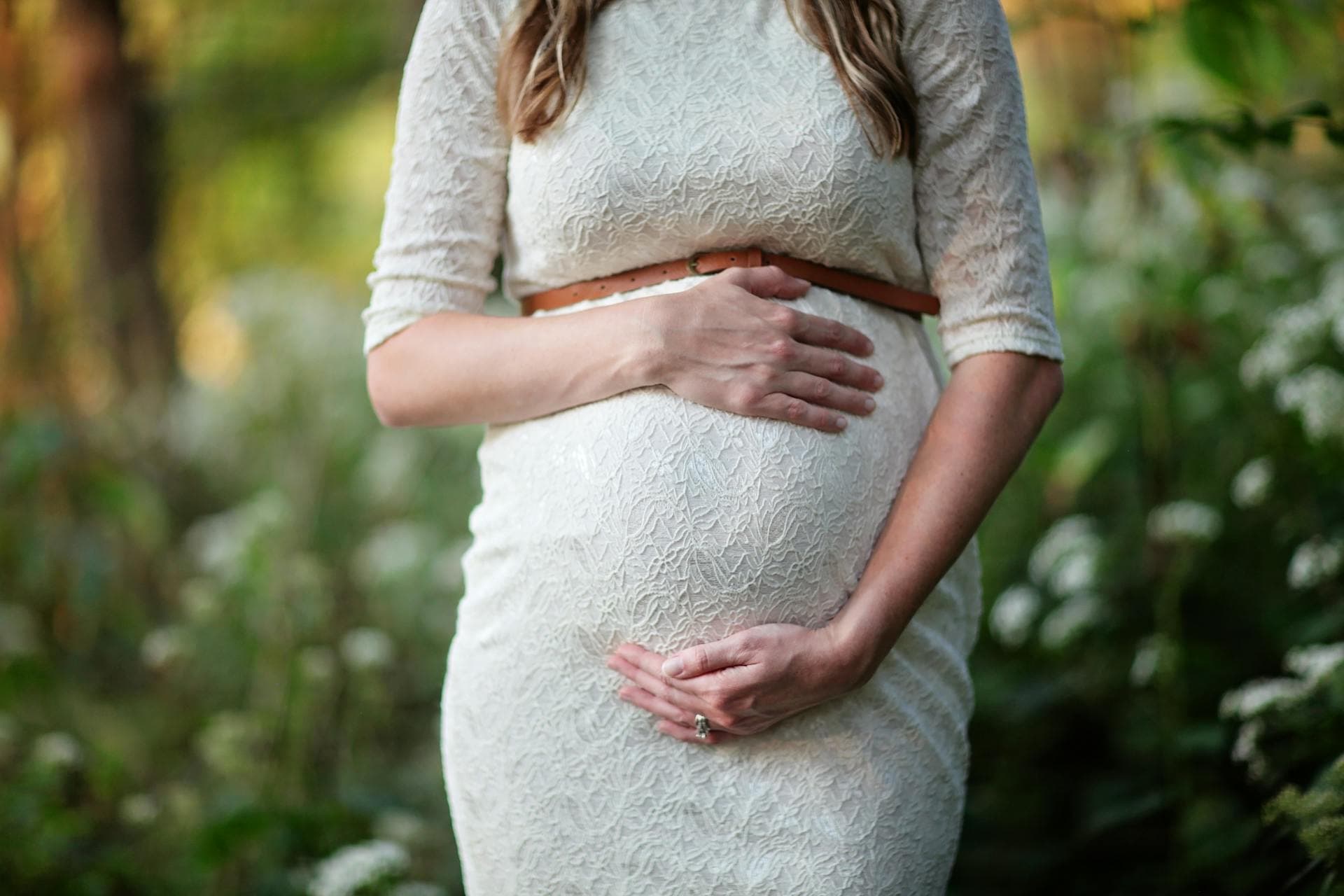 Radon and Pregnancy: Risks, Safe Levels & How to Protect Your Family